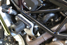 Load image into Gallery viewer, 3-ply Reinforced Silicone  Replaces Rubber Radiator Coolant Hoses.