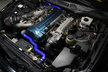 Load image into Gallery viewer, High Temp 3-ply Reinforced Silicone  Replaces OEM Rubber Radiator Coolant Hoses.