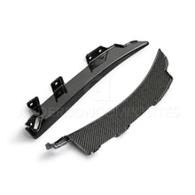 Load image into Gallery viewer, 2020-2021 Shelby GT500 Carbon Fiber Rear Splash Guards