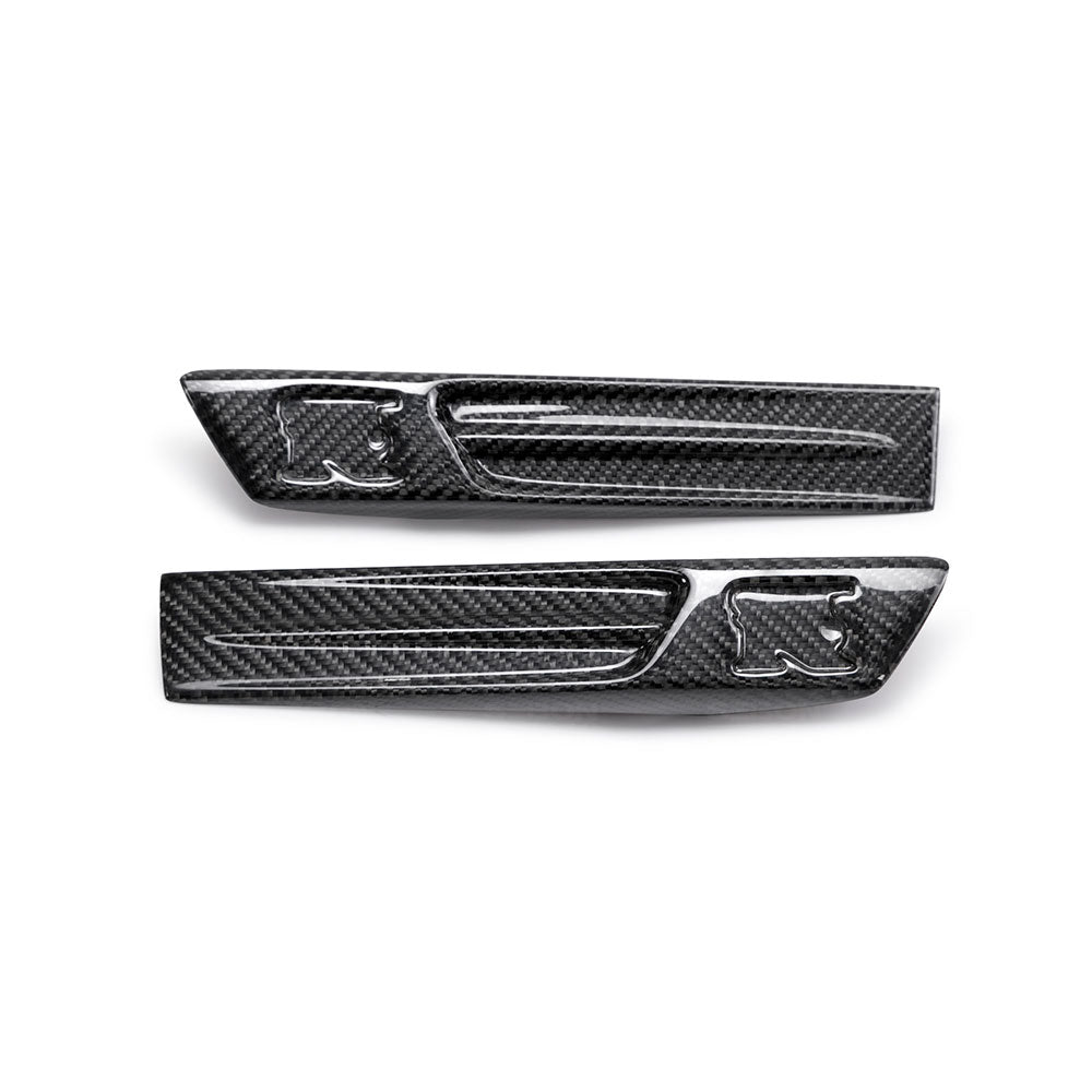 Seibon Carbon FDL0910NSGTR Carbon Fiber Fender Duct Logo For 2009-2010 Nissan GTR