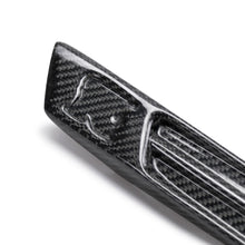 Load image into Gallery viewer, Seibon Carbon FDL0910NSGTR Carbon Fiber Fender Duct Logo For 2009-2010 Nissan GTR