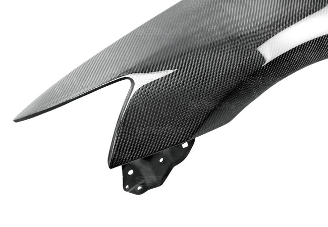 Seibon Carbon FF14LXIS-OE OEM-style Carbon Fiber Fenders For 2014-2020 Lexus IS