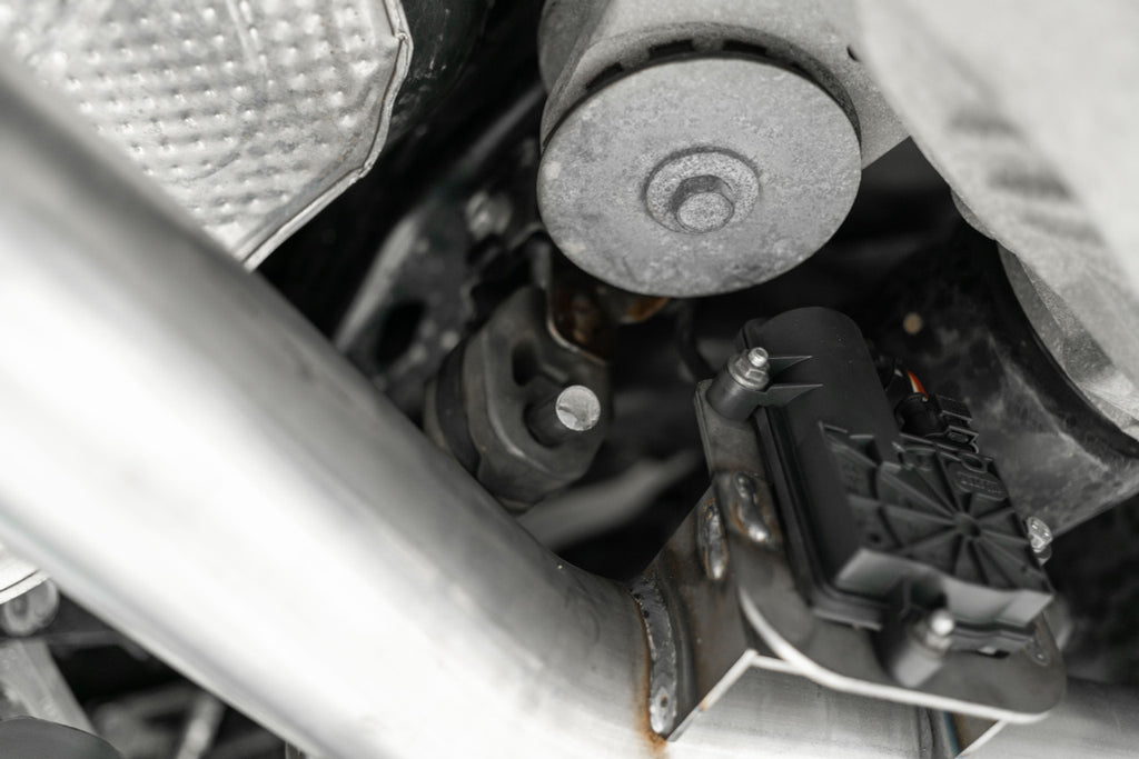 15-23 Challenger 5.7L/6.2L/ 6.4L MBRP Exhaust 3in. Cat Back Quad Tips Race Version