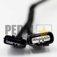 Load image into Gallery viewer, Pedal Commander For Acura ILX (2013-2018)